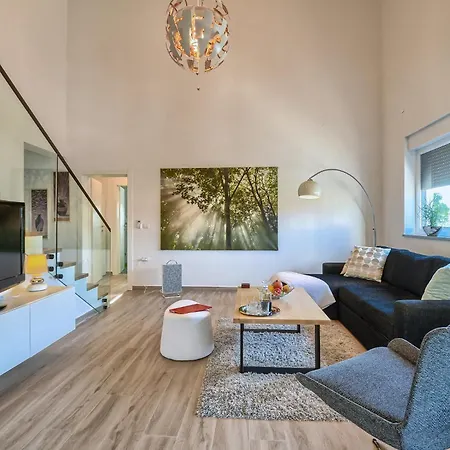 빌라 New 2022 - Luxurious Villa With Pool! *
