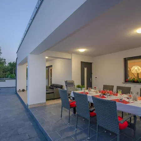 빌라 New 2022 - Luxurious Villa With Pool!