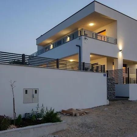 빌라 New 2022 - Luxurious Villa With Pool! 바르바리가